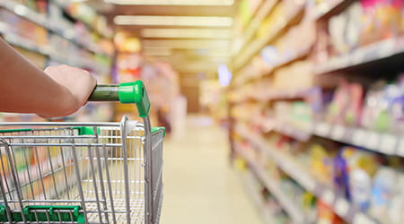 Global Retailer Standardizes Hybrid Cloud with DevOps Dashboard